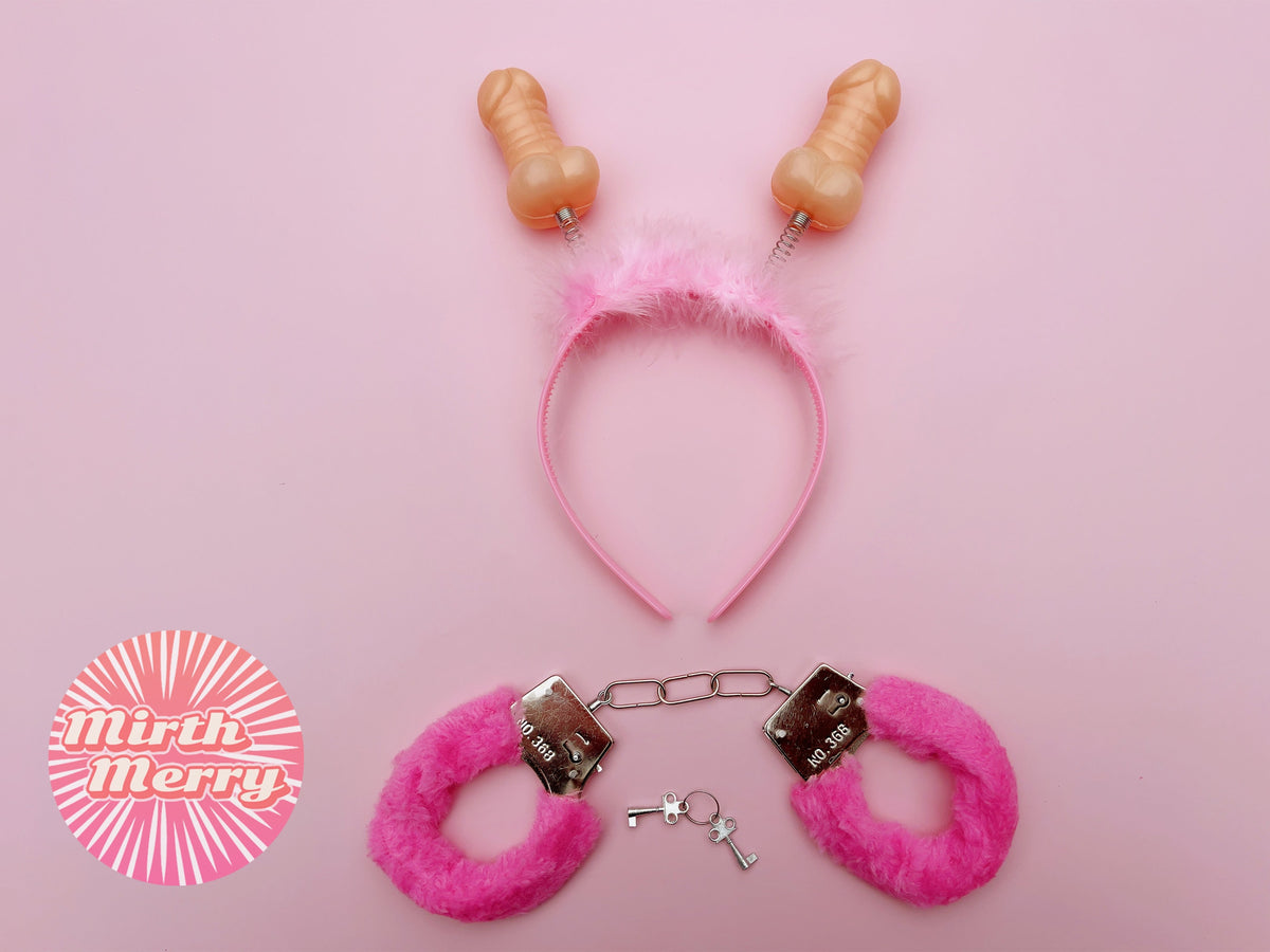 Pecker and Boobie Wine Bottle Stopper, Novelty Party Games Decor, Hens Night Bridal Shower, Hen Party Games, Penis Hoopla Ring